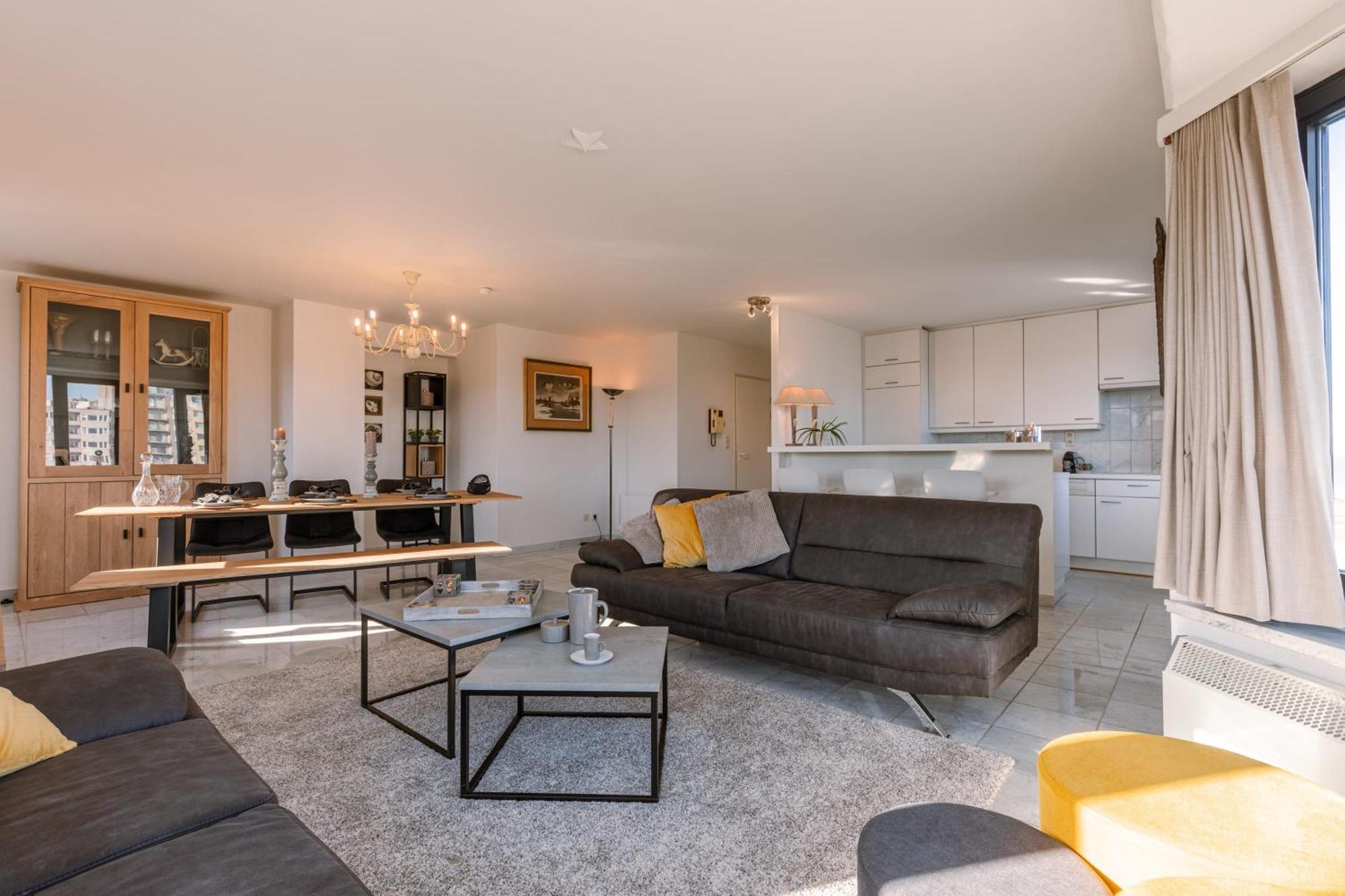 Huswell - Spacious & Modern Sea View Apartment With Garage Oostende Eksteriør billede